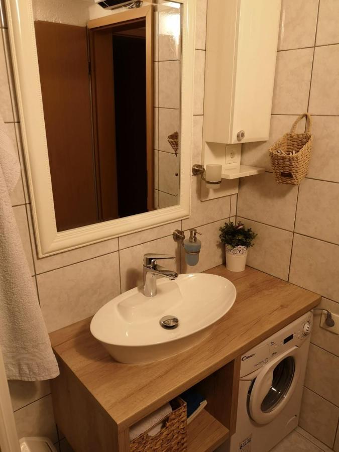 Baska Voda - Apartmani Vesna Exteriör bild